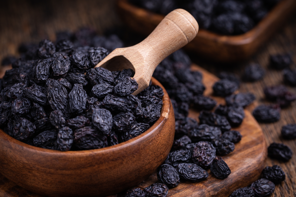 Pahank premium black raisins quality