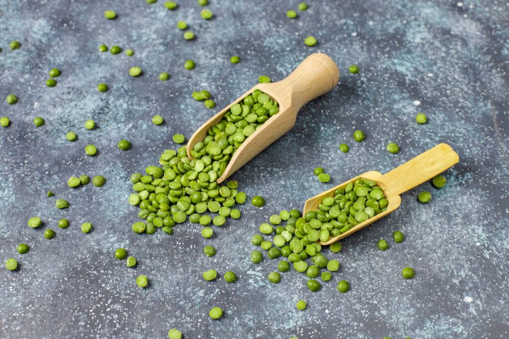 Whole yellow peas batch