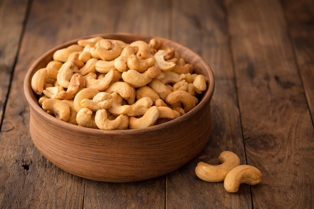 Pahank whole cashew kernels packaging