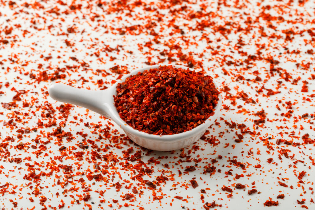 Pahank dried chilli flakes export quality