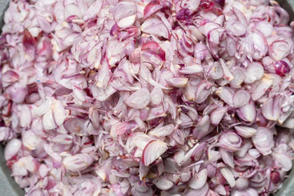 Pahank dried onion flakes packaging