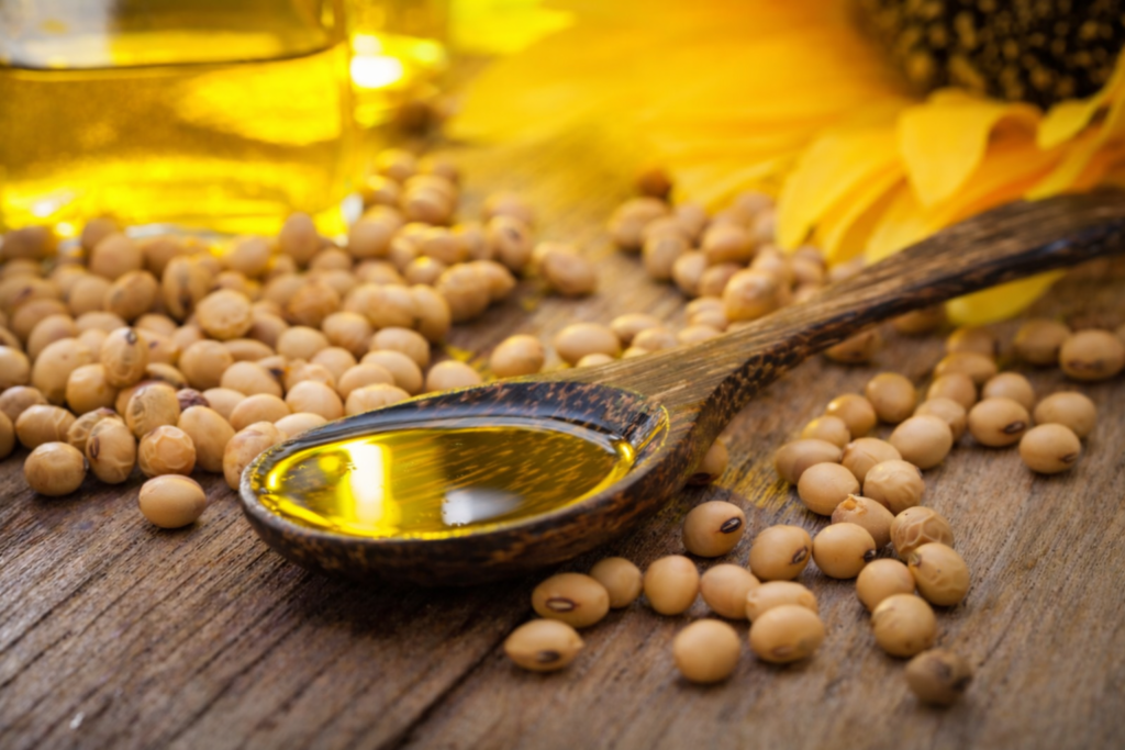 Pahank soybean cooking oil packaging