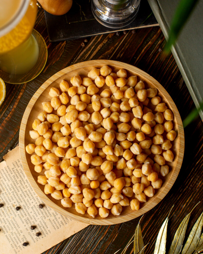 Clean graded Desi chickpeas